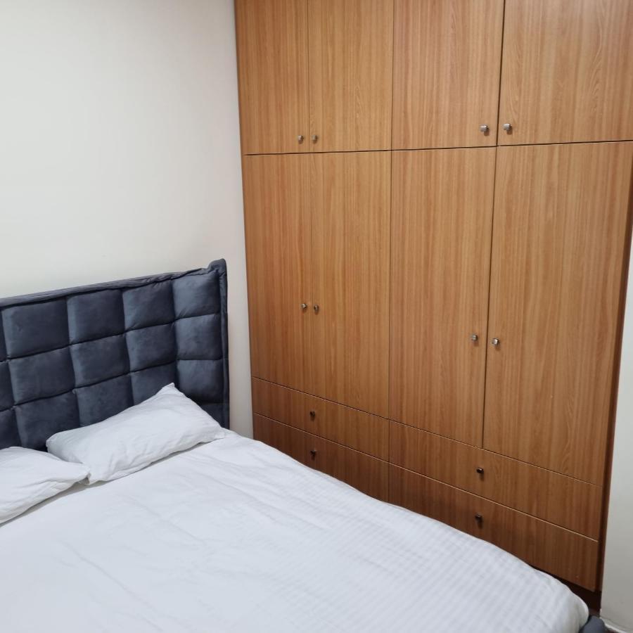 בניין אלמוג - מגדל הים Apartment ไฮฟา ภายนอก รูปภาพ