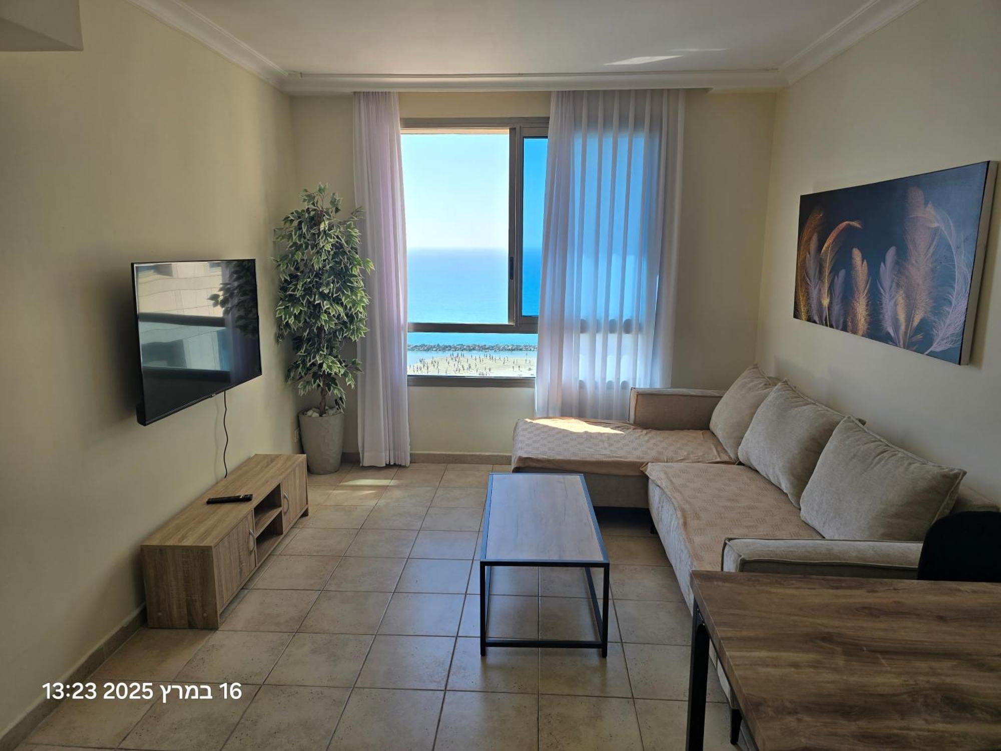 בניין אלמוג - מגדל הים Apartment ไฮฟา ภายนอก รูปภาพ